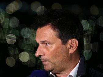 Christian Heidel erwartet eine baldige Entscheidung zur Zukunft der beiden Schalke-Stars. Foto: Ina Fassbender