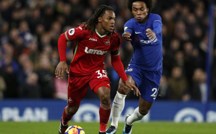 Sanches (l.) ist aktuell an Swansea City ausgeliehen