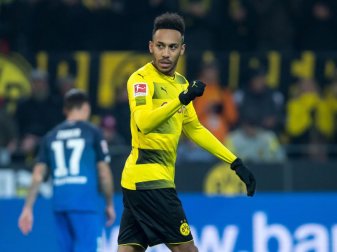 Pierre-Emerick Aubameyang hat beim BVB noch einen langfristigen Vertrag. Foto: Guido Kirchner Pierre-Emerick Aubameyang hat beim BVB noch einen langfristigen Vertrag. Foto: Guido Kirchner