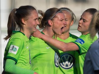 Die Wolfsburger Fußball-Frauen sind Herbstmeister. Foto: Swen Pförtner Die Wolfsburger Fußball-Frauen sind Herbstmeister. Foto: Swen Pförtner