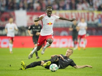 Rangnick erwartet "deutliche Steigerung" von Augustin Rangnick erwartet "deutliche Steigerung" von Augustin