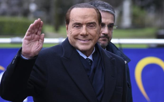 Berlusconis Unternehmen sichert sich die WM-Rechte 2018