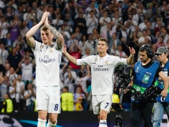 Toni Kroos und Cristiano Ronaldo sind heiß auf den Clásico. Foto: Enrique de la Fuente Toni Kroos und Cristiano Ronaldo sind heiß auf den Clásico. Foto: Enrique de la Fuente