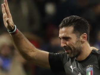 Keeper Gianluigi Buffon hat mit Italien die WM verpasst. Foto: Luca Bruno Keeper Gianluigi Buffon hat mit Italien die WM verpasst. Foto: Luca Bruno