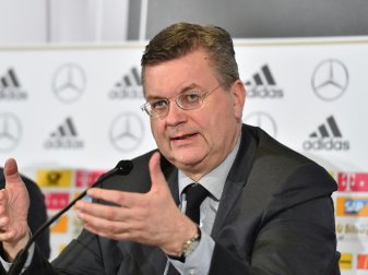 DFB-Boss Grindel: "2018 ein Jahr der Entscheidungen" DFB-Boss Grindel: "2018 ein Jahr der Entscheidungen"