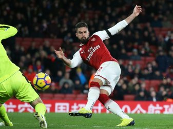 Oberschenkelverletzung: Giroud fällt einige Wochen aus Oberschenkelverletzung: Giroud fällt einige Wochen aus