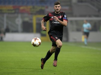 Cutrone schießt AC Mailand ins Halbfinale Cutrone schießt AC Mailand ins Halbfinale