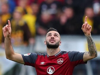 Mikael Ishak wird für den 1. FC Nürnberg immer wichtiger. Foto: Daniel Karmann