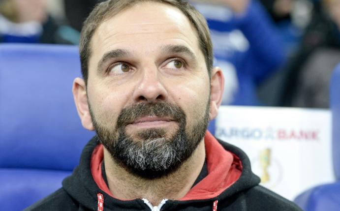 FC-Trainer Ruthenbeck blickt optimistisch in die Zukunft