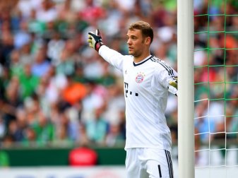 Torhüter Manuel Neuer kann wieder ohne Krücken laufen Torhüter Manuel Neuer kann wieder ohne Krücken laufen