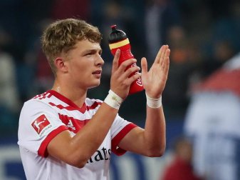 Fiete Arp ist der Hoffnungsträger des HSV. Foto: Christian Charisius Fiete Arp ist der Hoffnungsträger des HSV. Foto: Christian Charisius