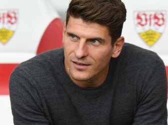 Mario Gomez hat nach seiner Rückkehr das Training beim VfB Stuttgart aufgenommen. Foto: Marijan Murat