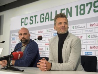 Alain Sutter (r) ist neuer Sportchef des FC St. Gallen. Foto: Gian Ehrenzeller