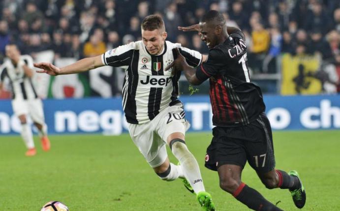 Wechselt von Juventus Turin zu Schalke 04: Offensivspieler Marko Pjaca (l). Foto: Andrea Di Marco