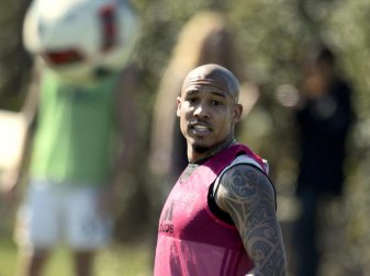 Nigel de Jong kehrt in die Bundesliga zurück. Foto: Paul Buck