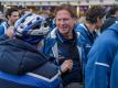 Plädiert für mehr Realismus bei seinem Club: HSV-Coach Markus Gisdol (M). Foto: Axel Heimken