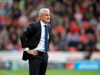 Stoke City und Trainer Mark Hughes gehen getrennte Wege. Foto: Mike Egerton Stoke City und Trainer Mark Hughes gehen getrennte Wege. Foto: Mike Egerton