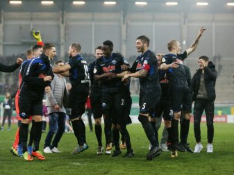 Empfängt die Bayern: Überraschungsteam SC Paderborn Empfängt die Bayern: Überraschungsteam SC Paderborn