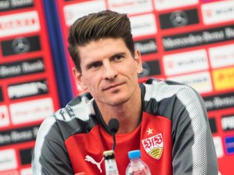 VfB-Neuzugang Mario Gomez entschuldigte sich für seine umstrittenen Aussagen. Foto: Pascu Mendez VfB-Neuzugang Mario Gomez entschuldigte sich für seine umstrittenen Aussagen. Foto: Pascu Mendez