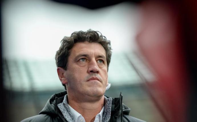 Hamburgs Sportdirektor Jens Todt sieht den HSV für den Abstiegskampf gut gerüstet. Foto: Axel Heimken