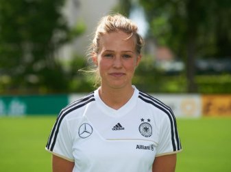 Wechselt von Birmingham City zum 1. FC Köln: Ex-Nationalspielerin Isabelle Linden. Foto: Bernd Thissen Wechselt von Birmingham City zum 1. FC Köln: Ex-Nationalspielerin Isabelle Linden. Foto: Bernd Thissen