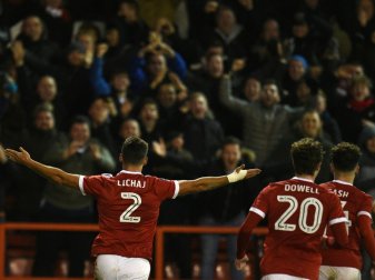Traf doppelt gegen den FC Arsenal: Eric Lichaj Traf doppelt gegen den FC Arsenal: Eric Lichaj