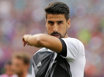 Khedira: "Es wird schwerer, den Scudetto zu gewinnen." Khedira: "Es wird schwerer, den Scudetto zu gewinnen."
