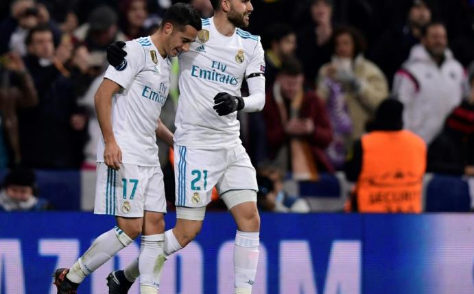 Lucas Vazquez (l.) jubelt mit Borja Mayoral