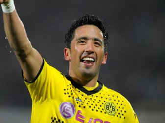 Ex-Dortmunder Lucas Barrios zurück in der Heimat Ex-Dortmunder Lucas Barrios zurück in der Heimat