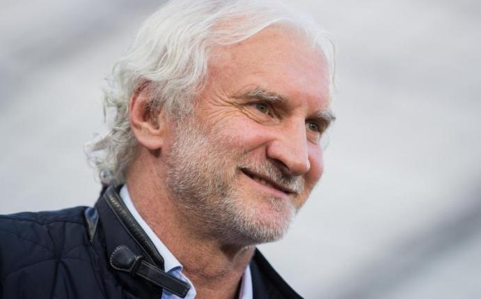 Leverkusens Sportdirektor Rudi Völler. Foto: Rolf Vennenbernd