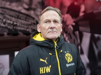 Dortmunds Geschäftsführer Hans-Joachim Watzke erwartet mehr von André Schürrle. Foto: Bernd Thissen Dortmunds Geschäftsführer Hans-Joachim Watzke erwartet mehr von André Schürrle. Foto: Bernd Thissen