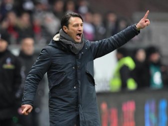 Frankfurts Trainer Niko Kovac war mit dem 1:1 gegen Freiburg nicht zufrieden. Foto: Arne Dedert Frankfurts Trainer Niko Kovac war mit dem 1:1 gegen Freiburg nicht zufrieden. Foto: Arne Dedert