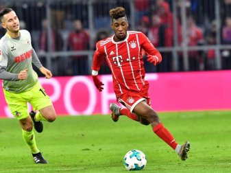 Liebt es dribbelorientiert: Bayern-Flügelspieler Kingsley Coman (r). Foto: Peter Kneffel Liebt es dribbelorientiert: Bayern-Flügelspieler Kingsley Coman (r). Foto: Peter Kneffel