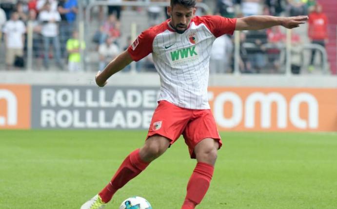 Rani Khedira spielt in der Bundesliga für den FC Augsburg. Foto: Stefan Puchner