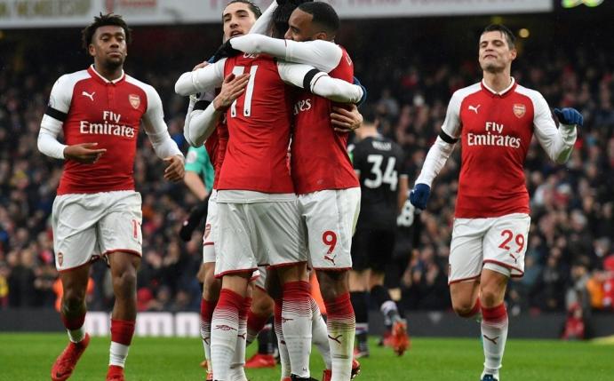 Arsenal siegt 4:1 gegen Crystal Palace