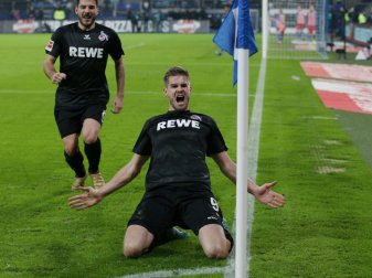 Simon Terodde macht dem 1. FC Köln wieder Hoffnung Simon Terodde macht dem 1. FC Köln wieder Hoffnung