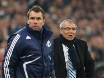 Bernd Hollerbach (l) war Co-Trainer von Felix Magath beim VfL Wolfsburg und Schalke 04. Foto (2010): Friso Gentsch Foto: Friso Gentsch Bernd Hollerbach (l) war Co-Trainer von Felix Magath beim VfL Wolfsburg und Schalke 04. Foto (2010): Friso Gentsch Foto: Friso Gentsch