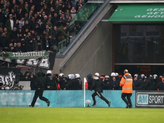 Wurden beklaut: Fans von Borussia Mönchengladbach Wurden beklaut: Fans von Borussia Mönchengladbach