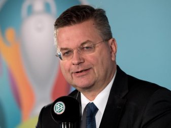 DFB-Präsident Reinhard Grindel befürwortet die Nations League. Foto: Sven Hoppe DFB-Präsident Reinhard Grindel befürwortet die Nations League. Foto: Sven Hoppe