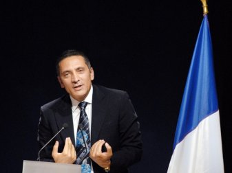 Optimistisch bei Marokkos WM-Bewerbung: Moulay Elalamy Optimistisch bei Marokkos WM-Bewerbung: Moulay Elalamy