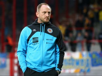 Lieberknecht bleibt mit Braunschweig im Tabellenkeller Lieberknecht bleibt mit Braunschweig im Tabellenkeller