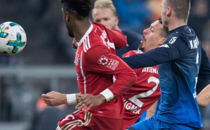 Sandro Wagner (M) erzielte in seinem siebten Bundesliga-Einsatz sein erstes Tor für die den FC Bayern München. Foto: Sven Hoppe