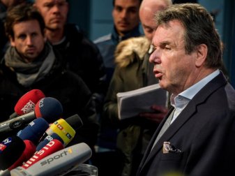 Heribert Bruchhagen sieht keine finanziellen Spielräume für Neuverpflichtungen beim HSV. Foto: Axel Heimken Heribert Bruchhagen sieht keine finanziellen Spielräume für Neuverpflichtungen beim HSV. Foto: Axel Heimken