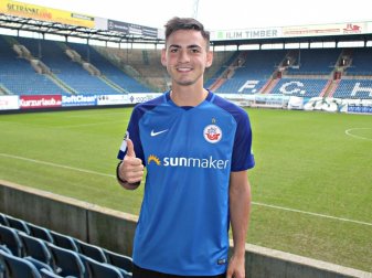 Nico Rieble erhält in Rostock einen Vertrag bis 2020 Nico Rieble erhält in Rostock einen Vertrag bis 2020