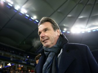 Nach Frist aus Würzburg: Bruchhagen bleibt gelassen Nach Frist aus Würzburg: Bruchhagen bleibt gelassen