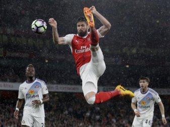 Olivier Giroud steht vor einem Wechsel zum FC Chelsea. Foto: Matt Dunham Olivier Giroud steht vor einem Wechsel zum FC Chelsea. Foto: Matt Dunham