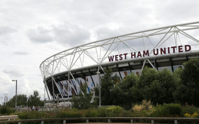 West Ham United suspendiert Tony Henry