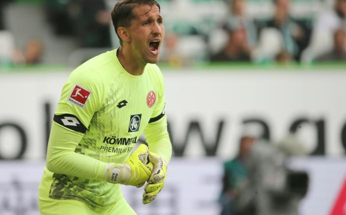 Rene Adler steht vor einer Rückkehr ins Mainzer Tor. 