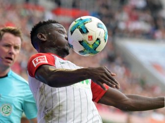 Darf sich einen neuen Verein suchen: FCA-Verteidiger Daniel Opare. Foto: Stefan Puchner Darf sich einen neuen Verein suchen: FCA-Verteidiger Daniel Opare. Foto: Stefan Puchner