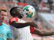 Darf sich einen neuen Verein suchen: FCA-Verteidiger Daniel Opare. Foto: Stefan Puchner